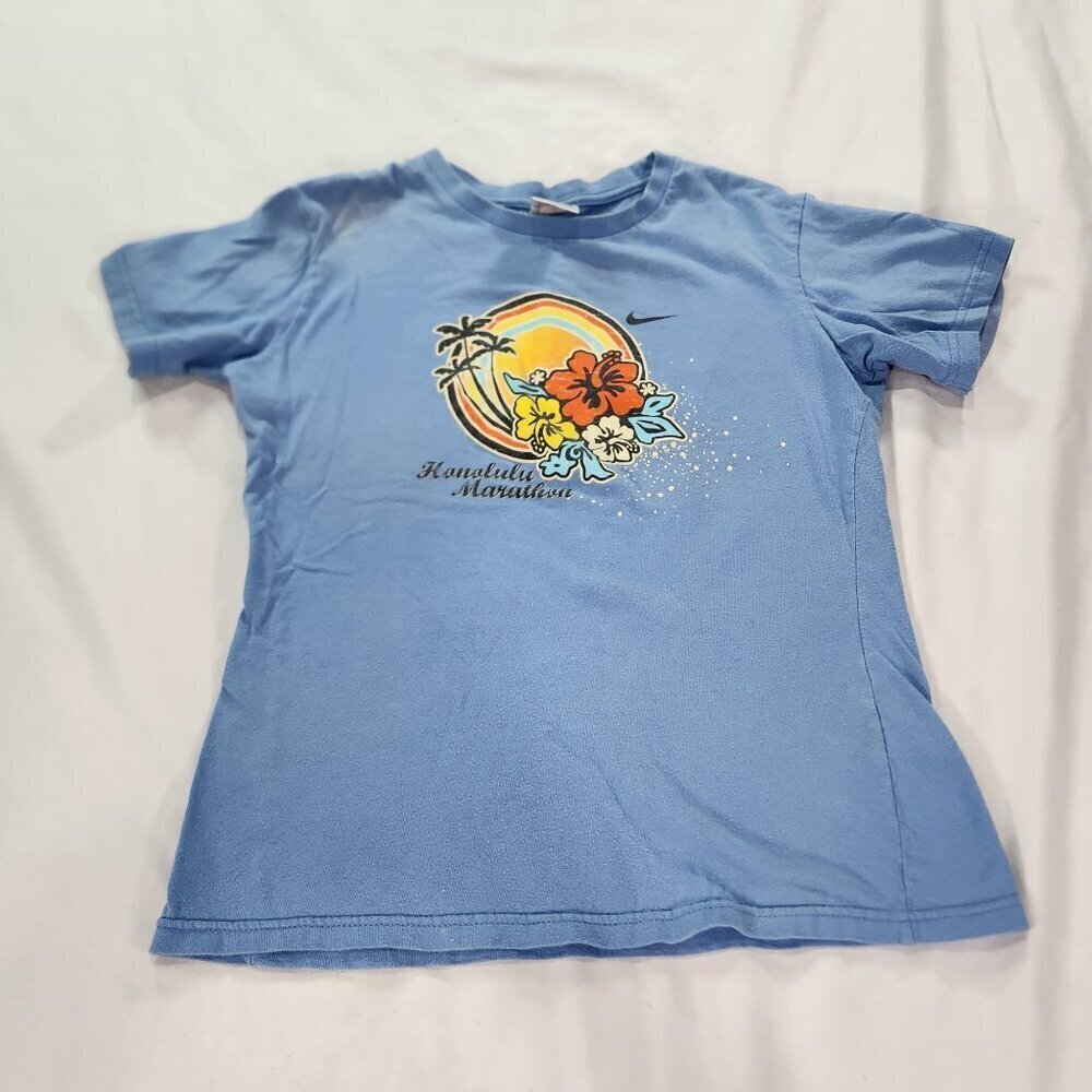 Official Nike Sport Tee Girl Medium Honolulu Marathon
Lot N